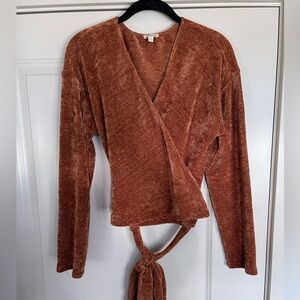 Lily White XL wrap crop top